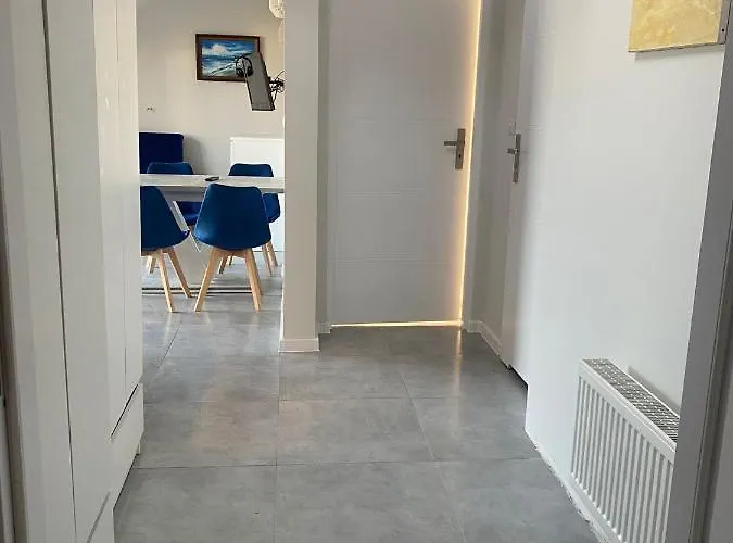 Goscinne Bosman منزل للإقامة Białogóra